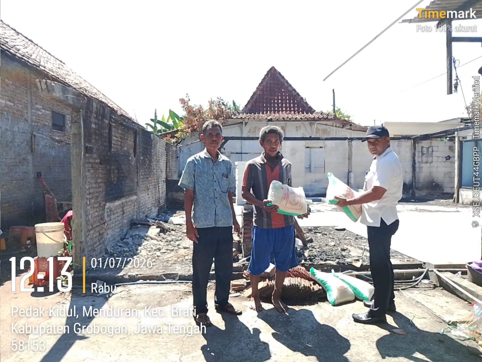Update: Penyaluran Bantuan Pangan Desa Menduran, Brati