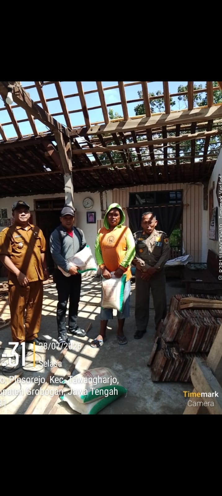 Update: Penyaluran Bantuan Pangan Desa Plosoharjo, Tawangharjo